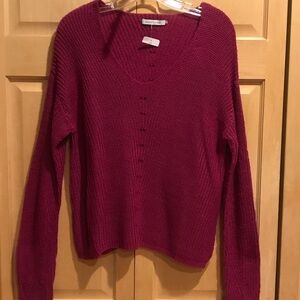 NWOT Stitches & Stripes Elegant V-Neck Sweater in Rich Burgundy